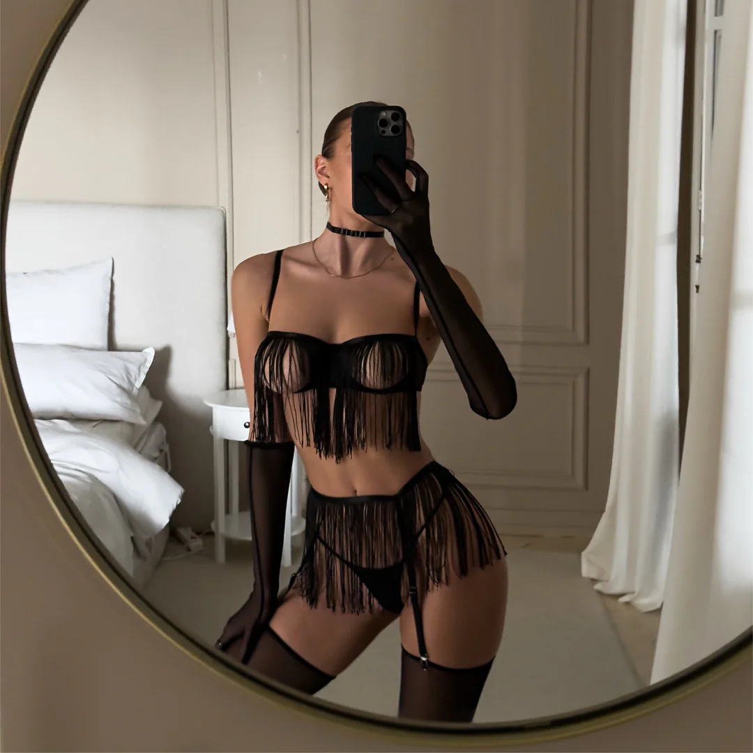 Duchess Noir Lingerie Set